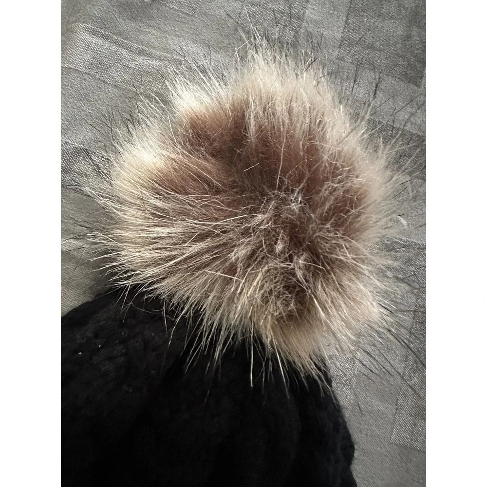 Timberland Hat Beanie Womens One‎ Size Black Cable Knit Pom Pom Sherpa Lined